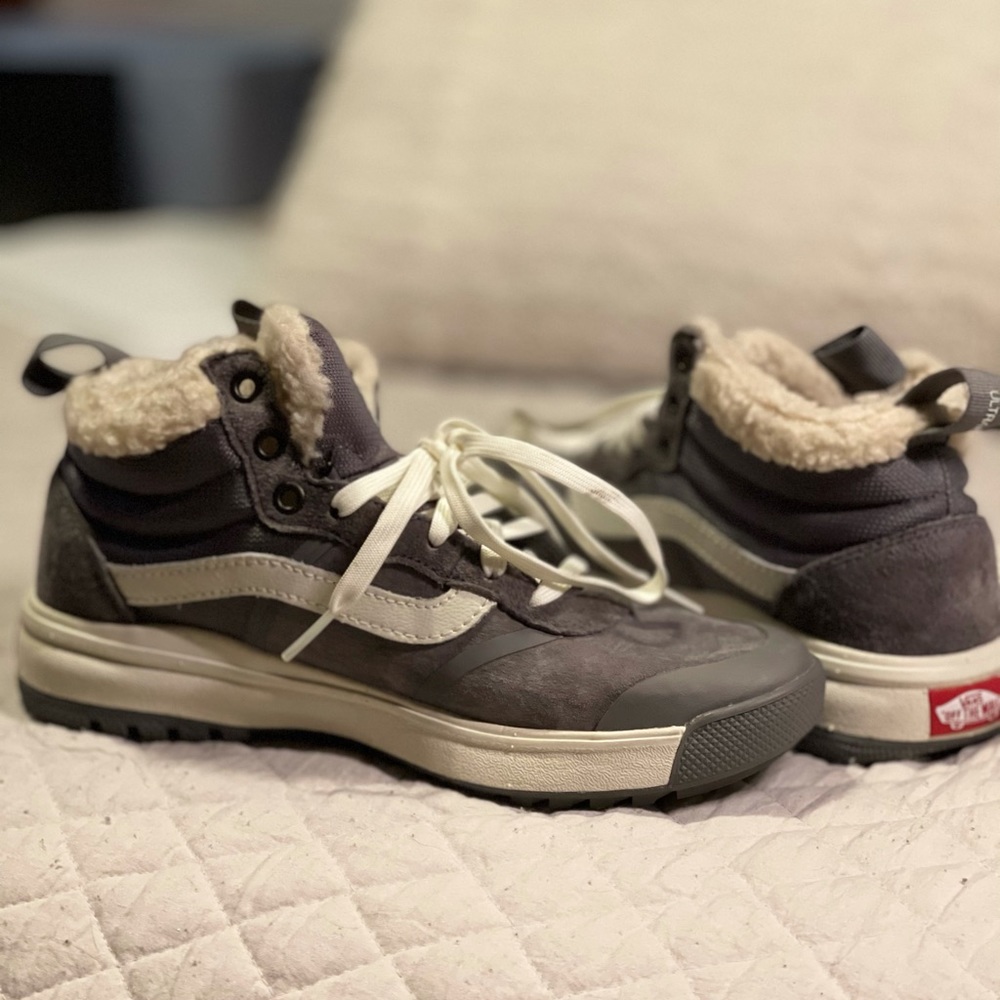 Vans Ultra Range Rapidwield